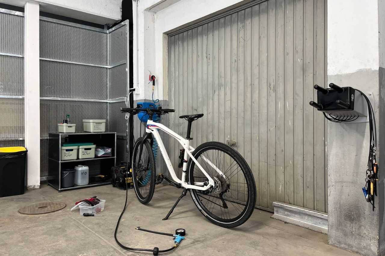 Image bike room cleaning corner